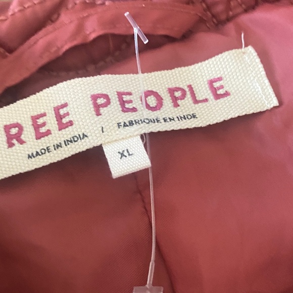 NWT Free people Quinn quilted jacket. Size XL mauve maroon - Picture 6 of 12